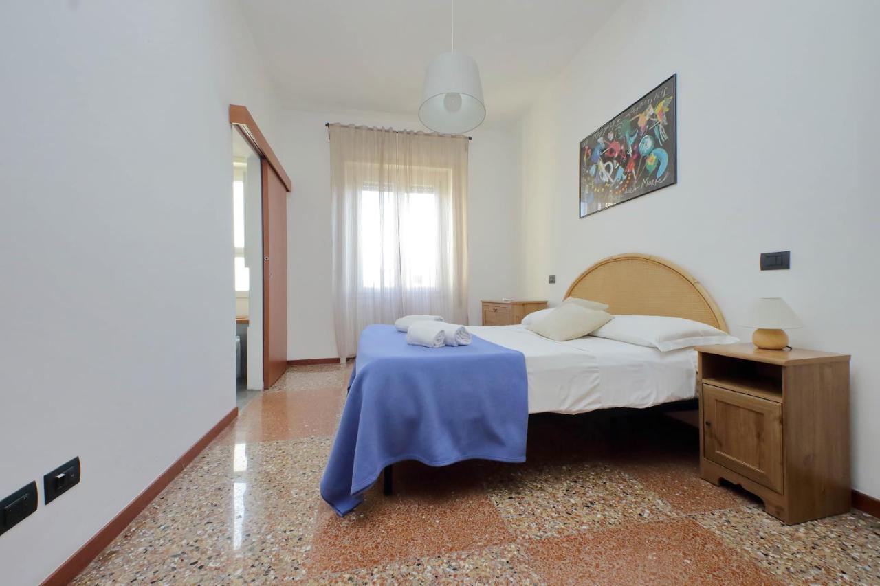 Silvano'S Home In Roma Exterior foto